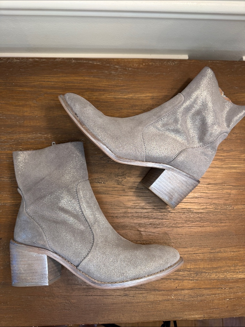 Diba:True Majestic Suede Boots in Pewter